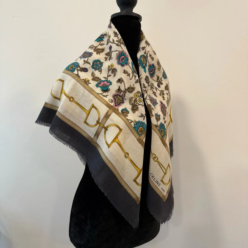 Celine Silk Scarf 90 Carré Floral Navy Ivory Made in France - Picture 5 of 14